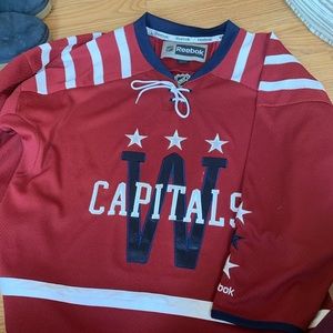 Washington Capitals Winter Classic Jersey YL